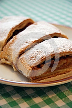 Apple roll with sugar