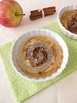 Apple soup with chocolate crumbles