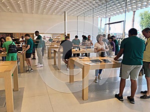 Apple Store