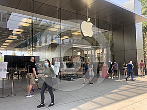 Apple Store reopens after long Covid-19 closure