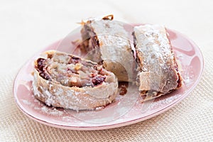 Apple strudel
