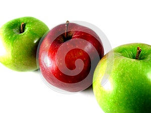 Apple Trio