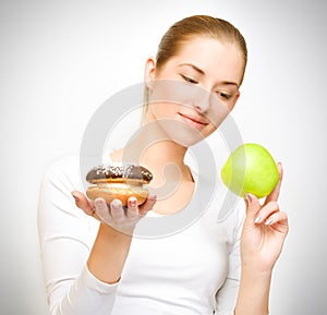 Manzana contra pastel 