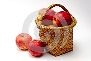 Apple in wooden basket