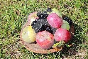 Apples and blackberry