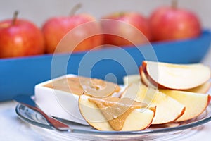 Apples and slices with peanut
