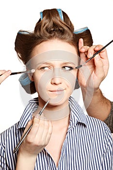 Applying make-up