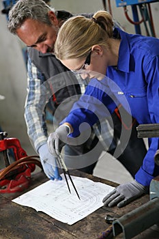 Apprentice drawing plumbery plan