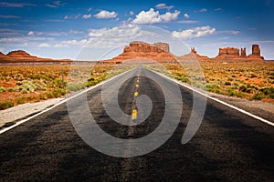 Approaching Monument Valley on Highway 163