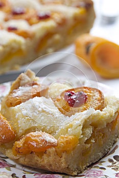 Apricot pie