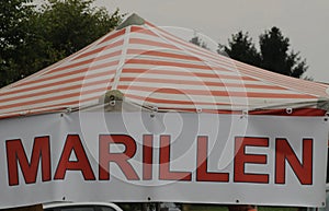 Apricot sign in german: Marillen