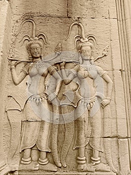 Apsara Dance, Apsara Temple, Angkorian Temples in Siem Reap Cambodia
