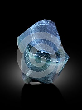 Twin blue indicolite tourmaline elbaite crystal from afghanistan photo