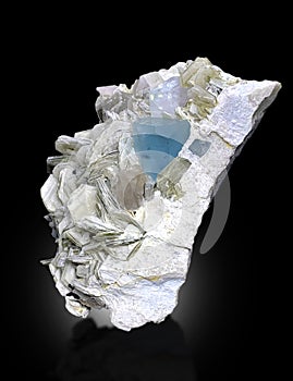 Aquamarine with muscovite Mineral specimen from nagar Pakistan
