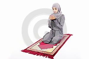 Arab muslim woman praying