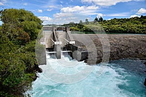 Aratiatia Rapids dam on Waikato river opened with water breaking thru