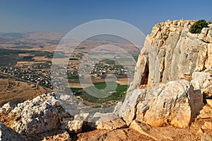 Arbel cliff.