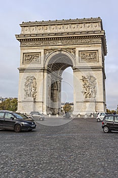 Arc de Triomphe de l'Etoile on Charles de Gaulle Place, Paris, France