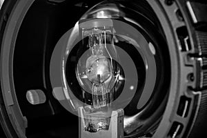 Arc metal halide lamp