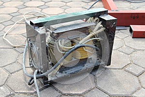 Arc welding machine