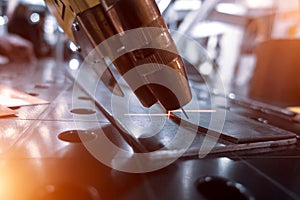 Arc welding robot. Example of working with a laser pointer