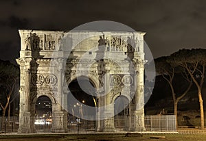 Arch of Constantine at night, Rome