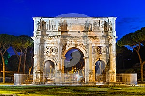 Arch of Constantine, Rome, Italy photo
