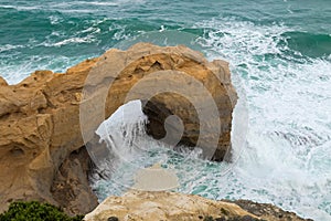 The Arch, Great Southern Ocean at Port Campbell National Park in photo