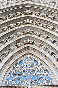 Arch of the portal in Barcelona cathedral