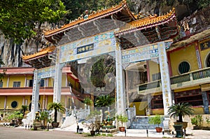 Archecture of Main Enterance of Sam Poh Tong, Ipoh photo