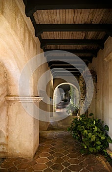 Arched walkway in Sedona,aZ