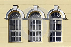 Archedwindow
