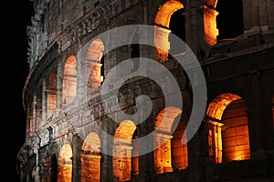 Arcos de por la noche 