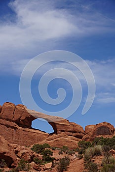 Arches NP hiking trail dessert