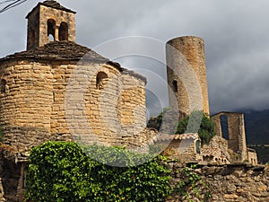 Architectural ensemble, Camarasa, Lleida, Spain, Europe