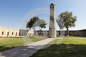 The architectural ensemble of the Jami Friday Mosque includes