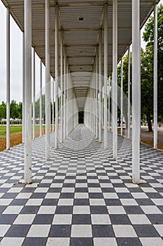 Architecture Checkerboard Floar Columns Leading Line Perspective Illusion