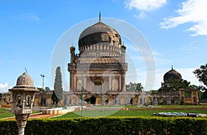 Architecture of Hyderabad tombs