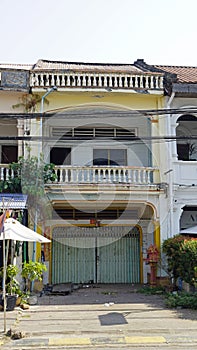 architecture in kampot in cambodia