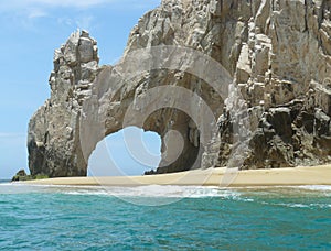 Arco descubierto photo