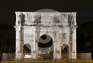 Arco di Constantino in Rome, Italy photo
