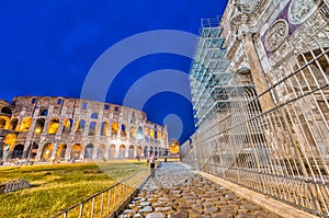 Arco di Costantino - Costantine's Arc near Colosseum - Roma - It photo