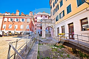 Arco di Riccardo colorful square in Trieste street view