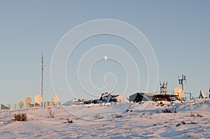 Arctic cell site