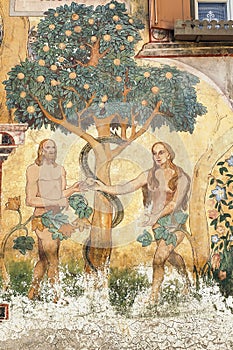 Ardez (Engadine): Adam and Eve