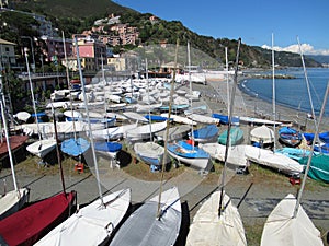 Arenzano: boats on the beach of Marina Grande.