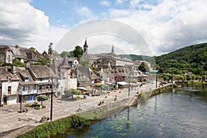 Argentat(along Dordogne)