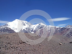 Famoso picchi turismo ande picchi giro noi un uomo nero 