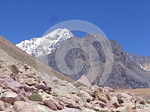 Argentina - Famous peaks - Hiking in Cantral Andes - Peaks around us - Pico Polaco