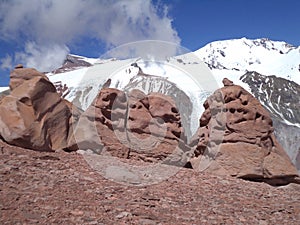 Argentina - Famous peaks - Hiking in Cantral Andes - Peaks around us - rock formations